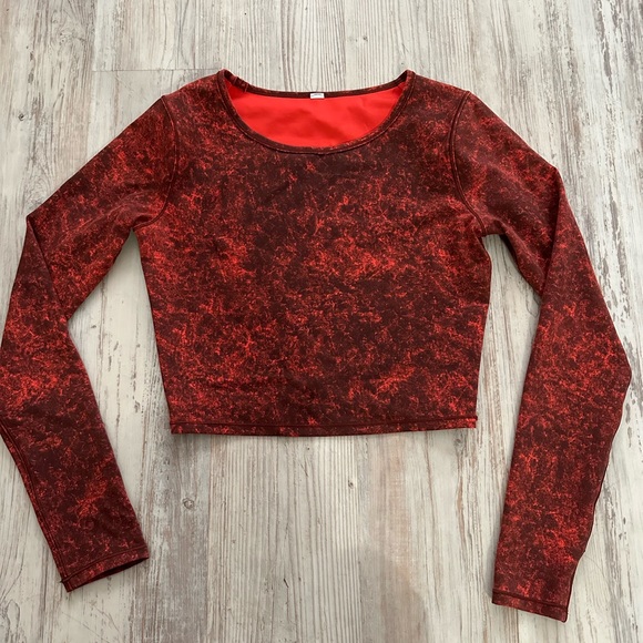 Lululemon Long Sleeve Top - Picture 2 of 9